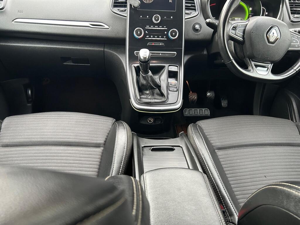 Used Renault Grand Scenic 2018 for sale - 77125753: Photo 12