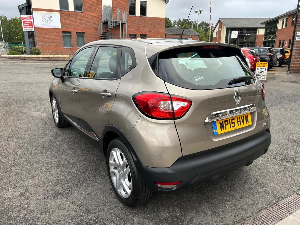 Used Renault Captur 2015 for sale - 76392202: Photo 4