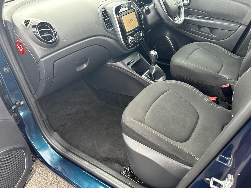 Used Renault Captur 2019 for sale - 76392337: Photo 8