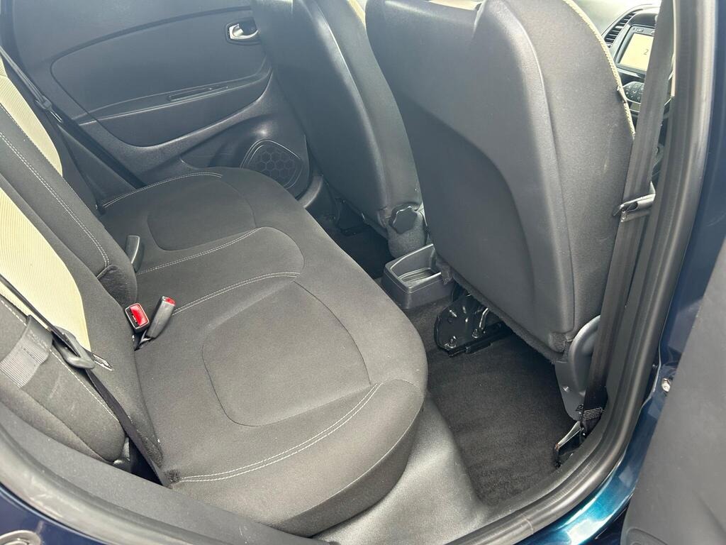 Used Renault Captur 2019 for sale - 76392337: Photo 9