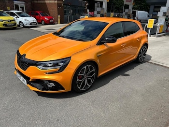 Renault Megane feature image 2