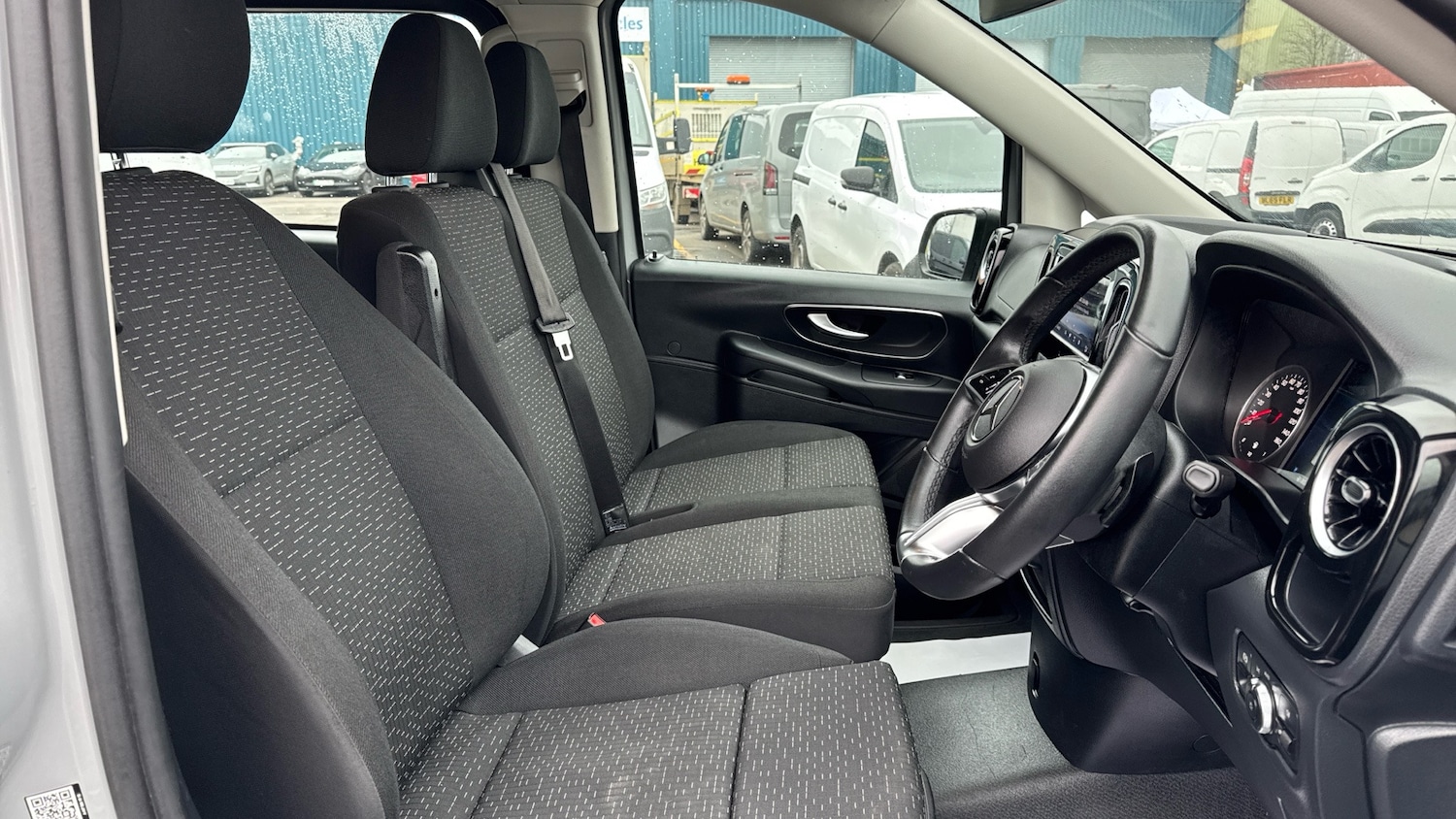 Used Mercedes-Benz Vito 2025 for sale - 77349704: Photo 10