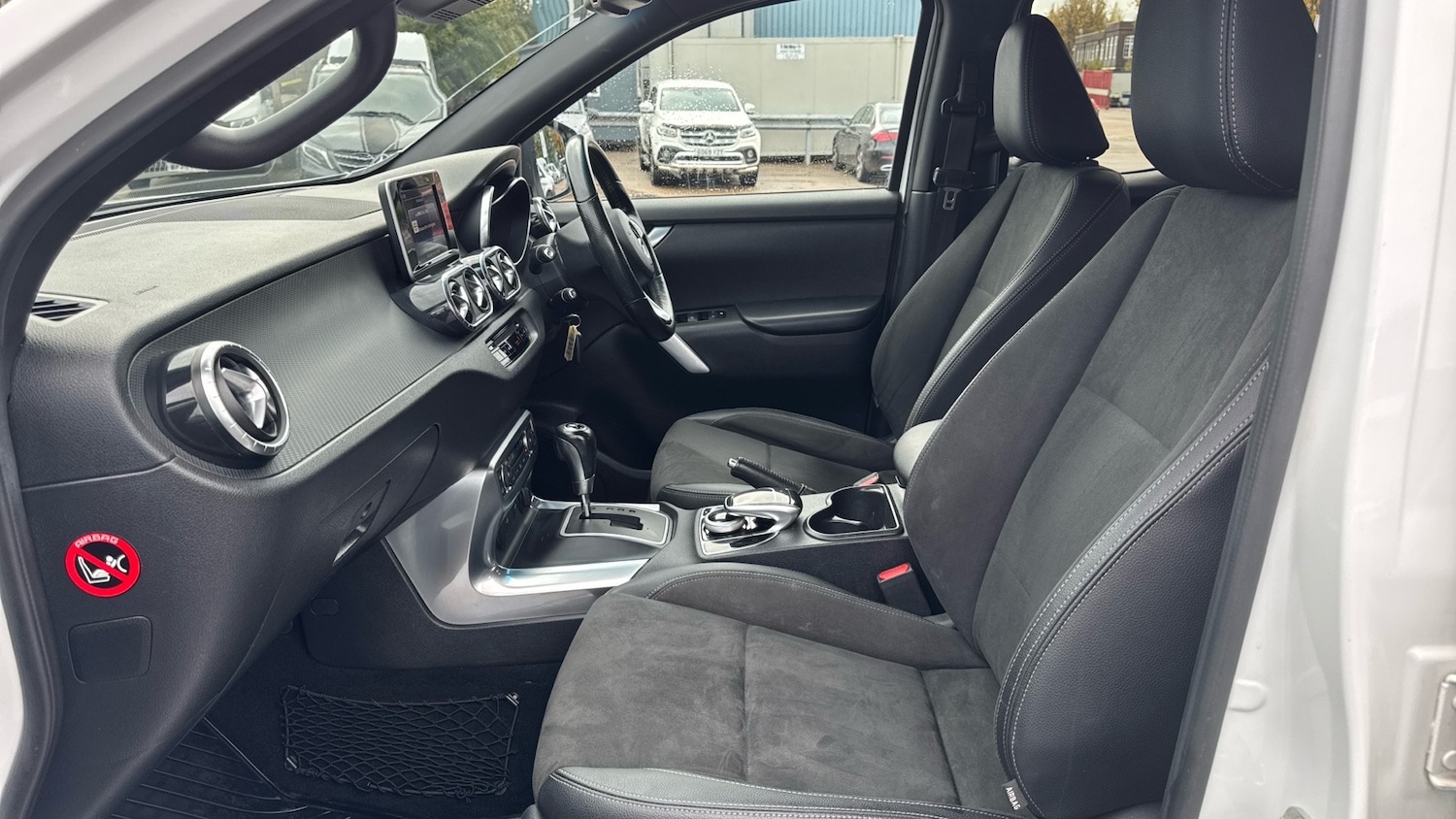 Used Mercedes-Benz X Class 2020 for sale - 76421719: Photo 9