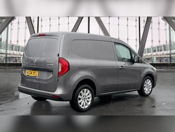 Used Mercedes-Benz Citan 2024 for sale - 77285520: Photo