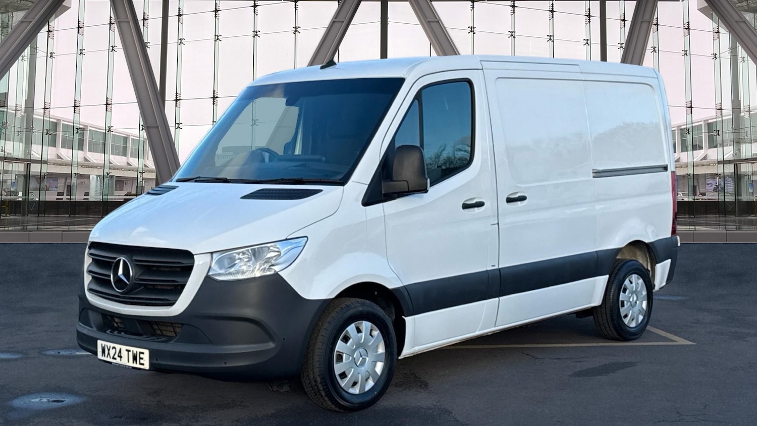 Used Mercedes-Benz Sprinter 2024 for sale - 77069009: Photo 2