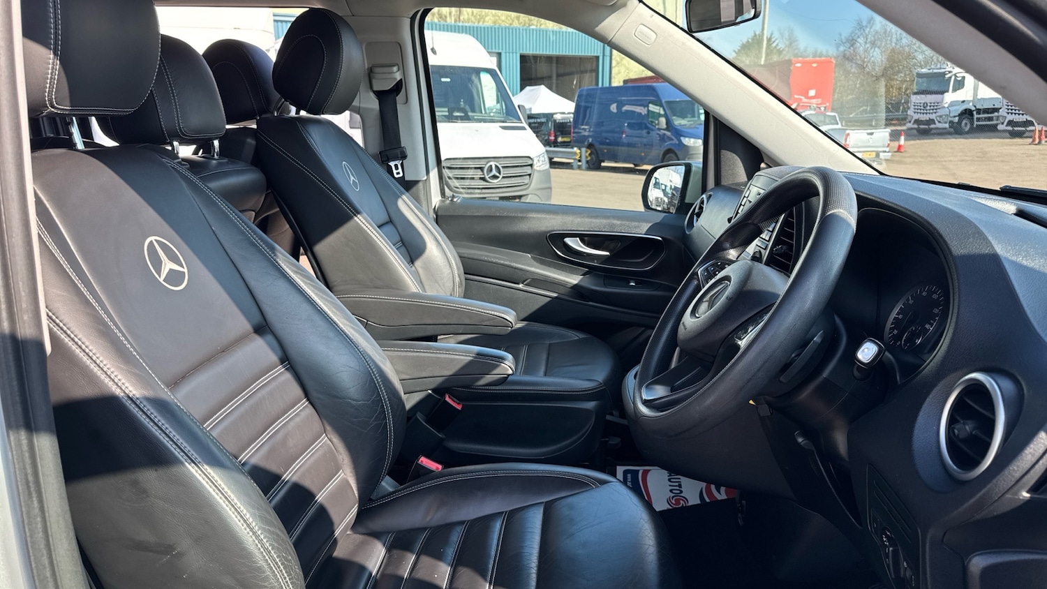 Used Mercedes-Benz Vito 2018 for sale - 77758705: Photo 10