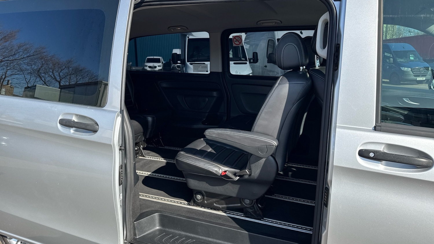 Used Mercedes-Benz Vito 2018 for sale - 77758705: Photo 16