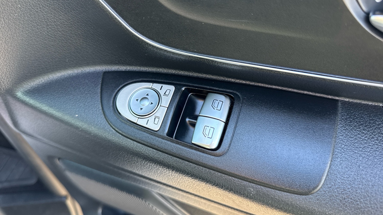 Used Mercedes-Benz Vito 2018 for sale - 77758705: Photo 27