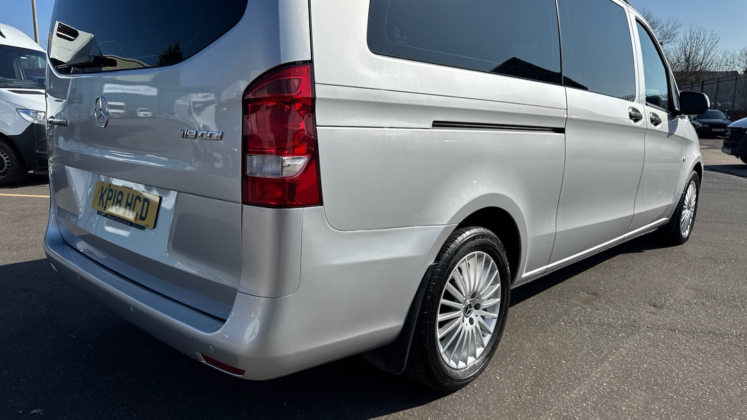 Used Mercedes-Benz Vito 2018 for sale - 77758705: Photo 33