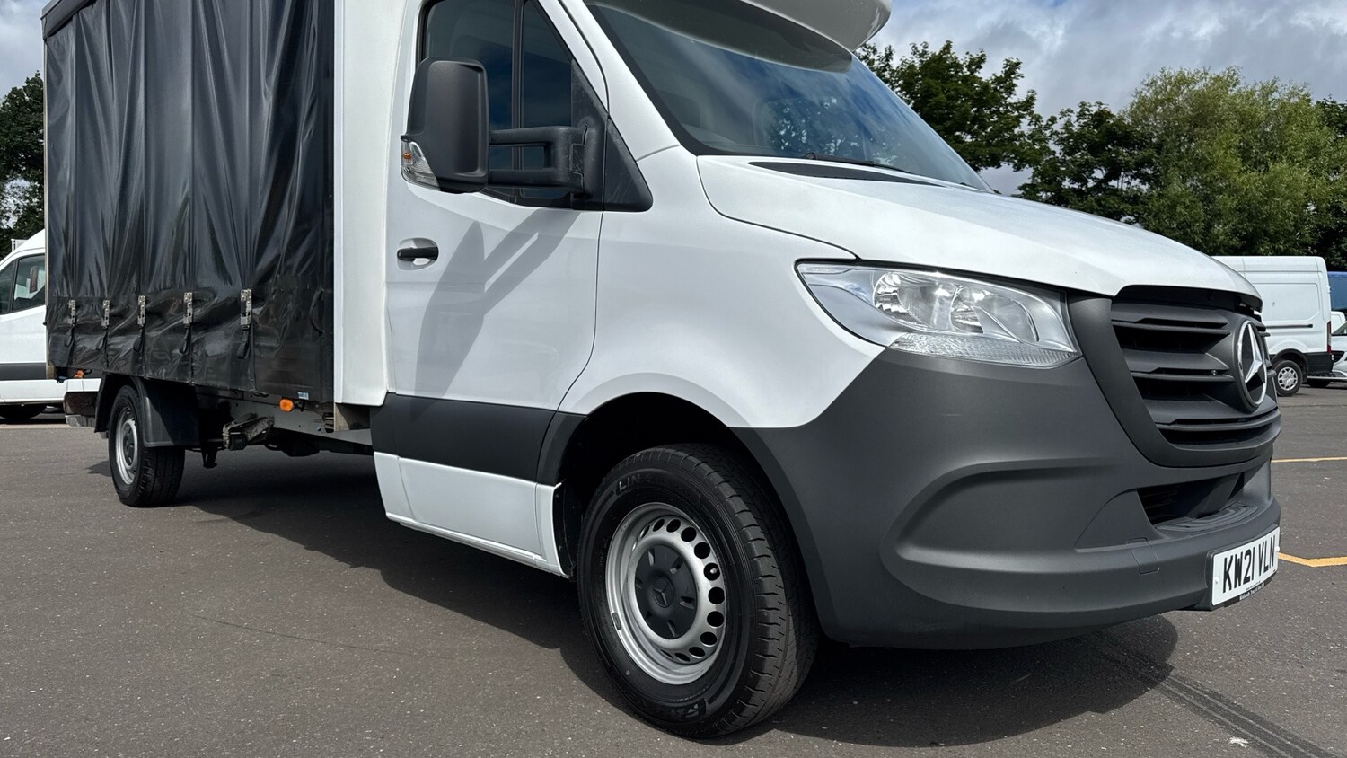 Vehicle 33