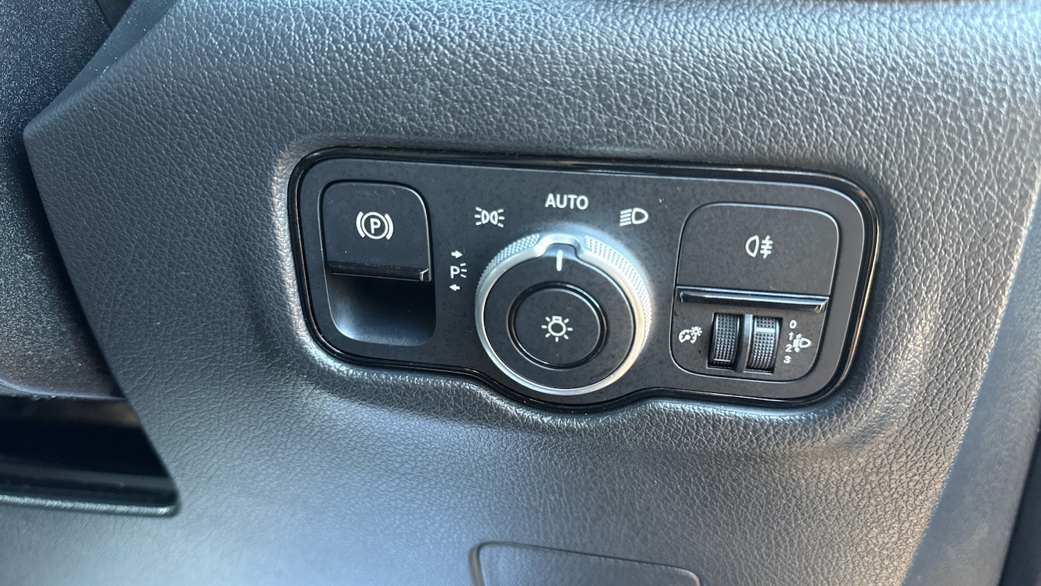 Used Mercedes-Benz Vito 2024 for sale - 76766555: Photo 25