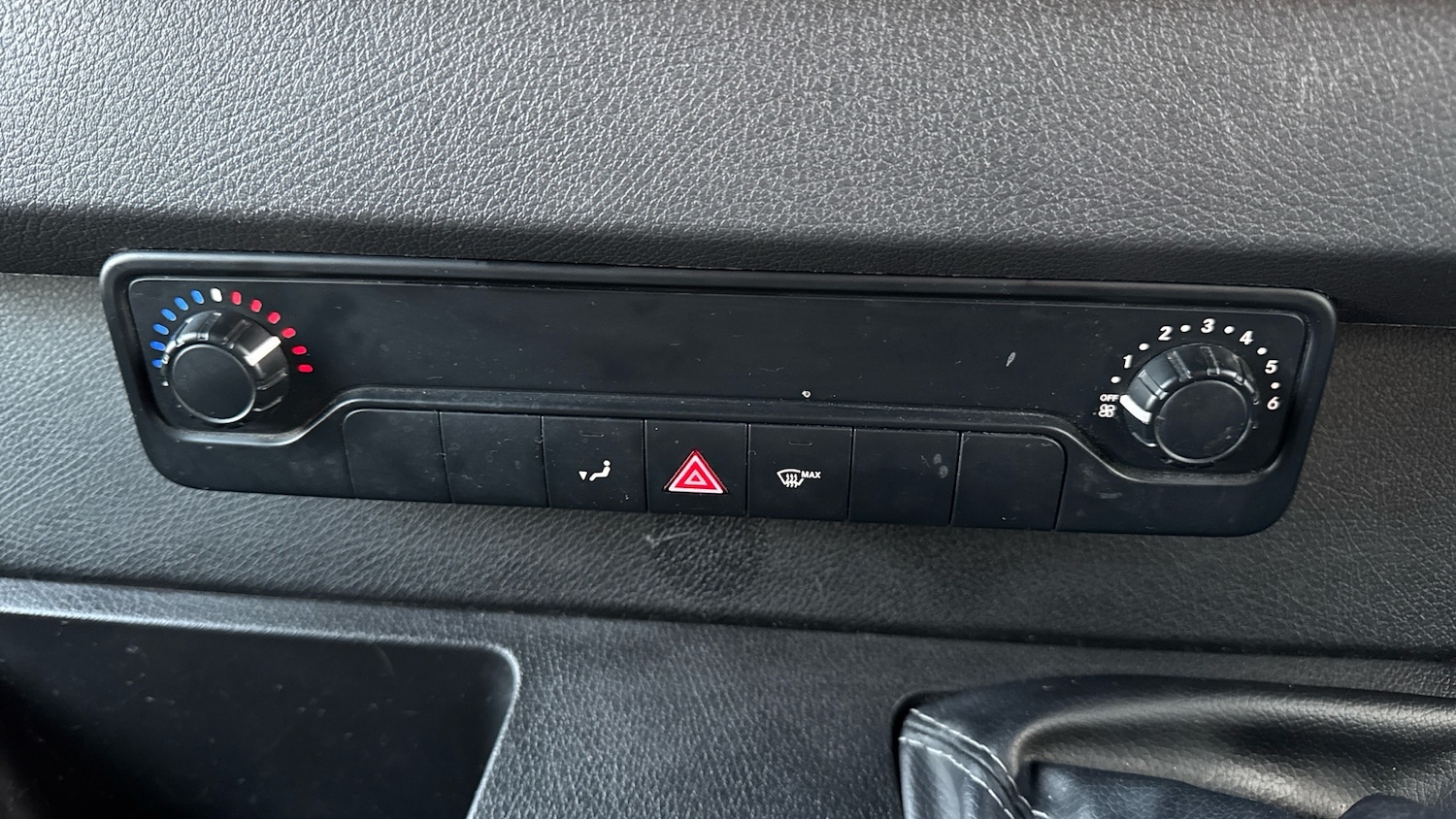 Used Mercedes-Benz Sprinter 2023 for sale - 77044693: Photo 23