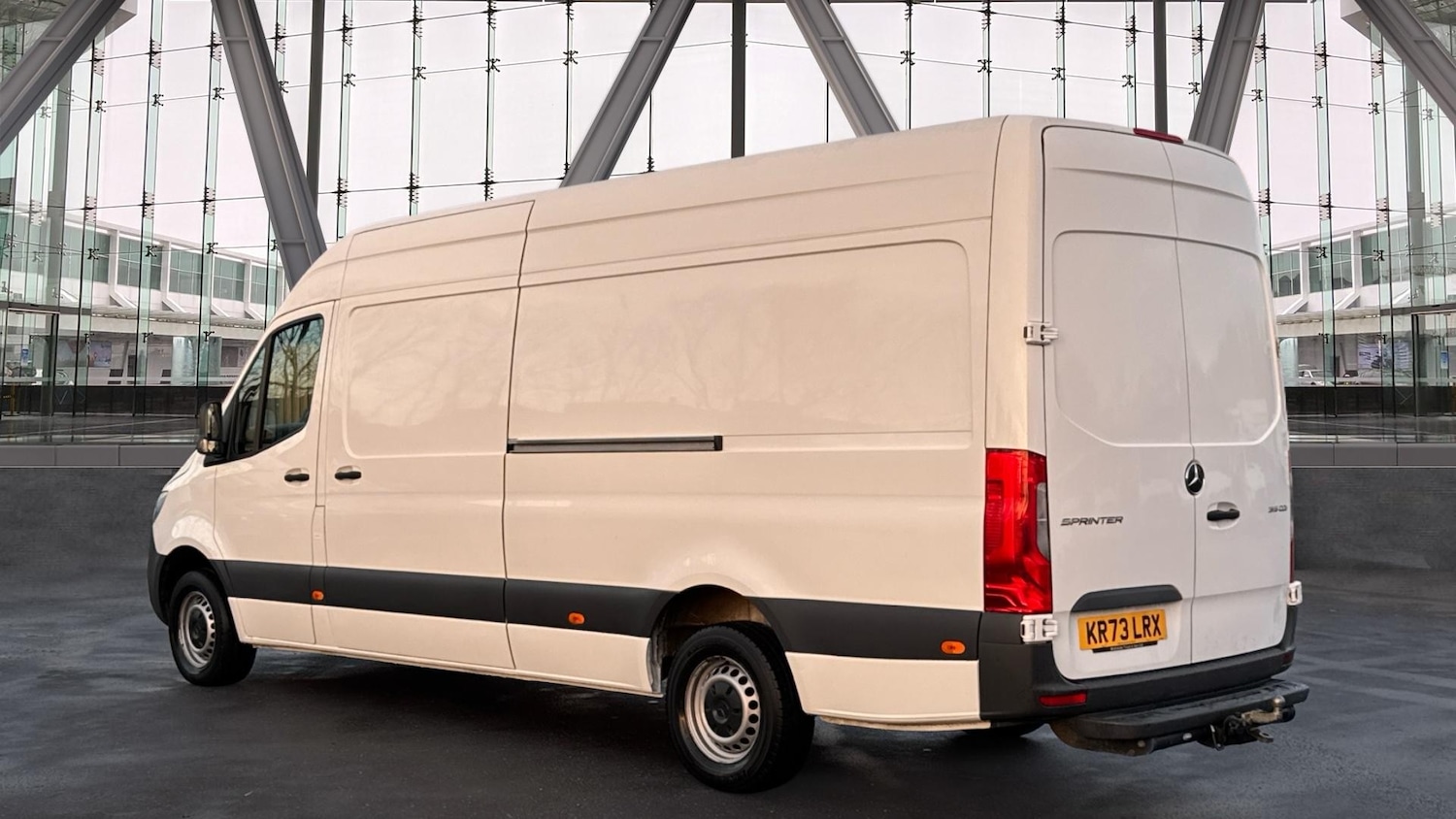 Used Mercedes-Benz Sprinter 2023 for sale - 77044693: Photo 4