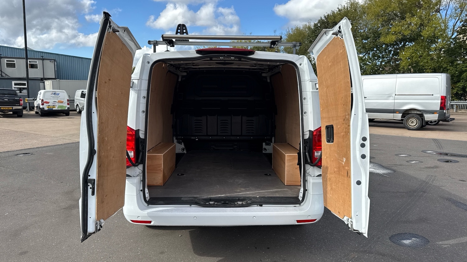 Used Mercedes-Benz Vito 2024 for sale - 76063997: Photo 17