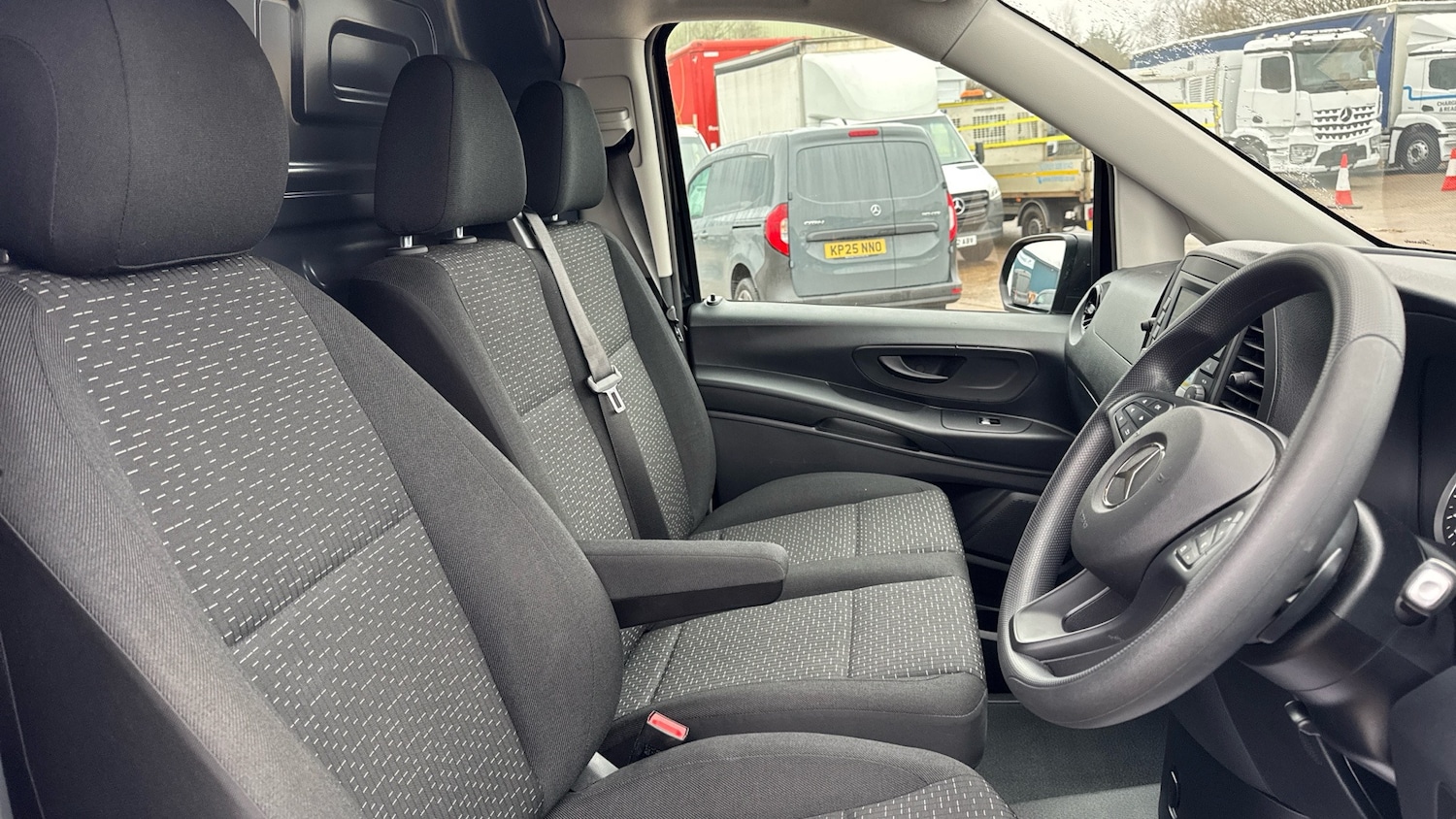 Used Mercedes-Benz Vito 2024 for sale - 77149691: Photo 10