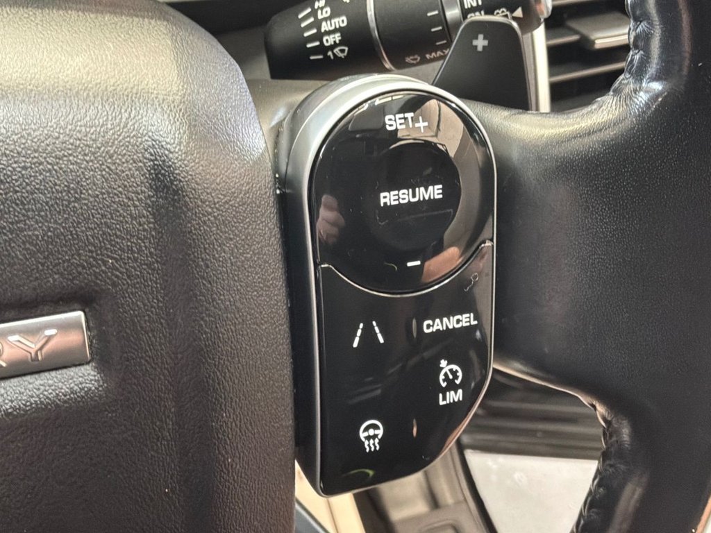 Used Land Rover Discovery 2018 for sale - 78096162: Photo 31