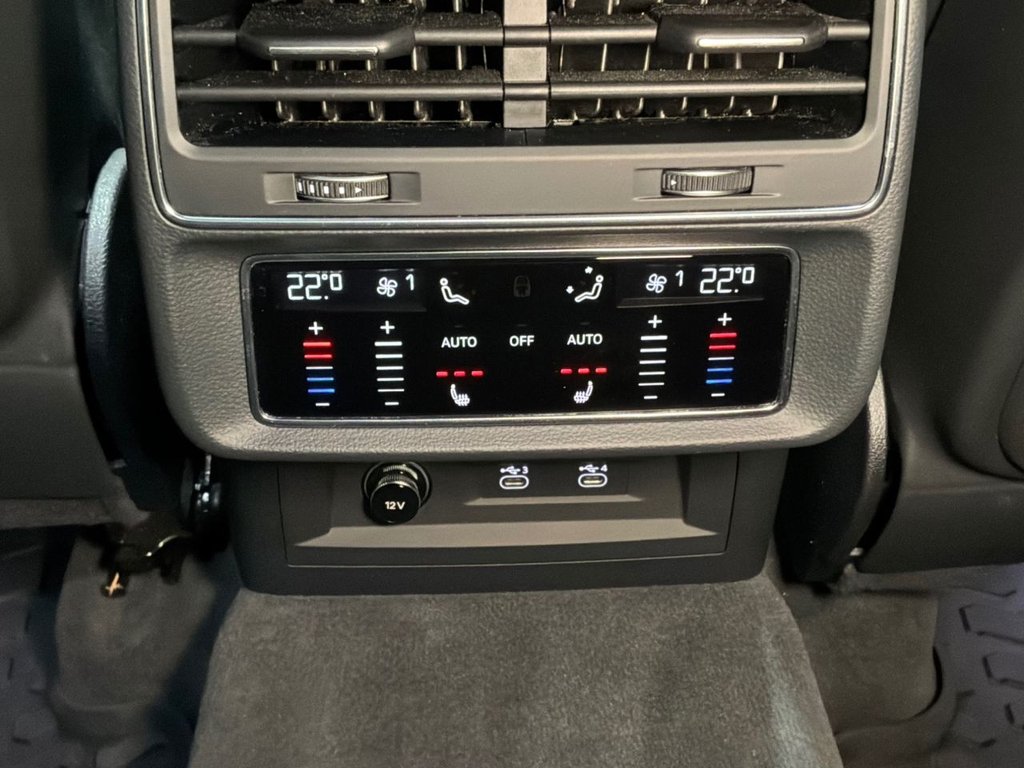 Used Audi RS Q8 2020 for sale - 78140690: Photo 38