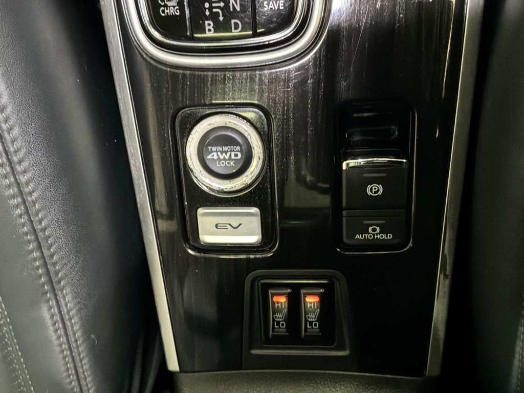 Used Mitsubishi Outlander 2017 for sale - 78096303: Photo 37