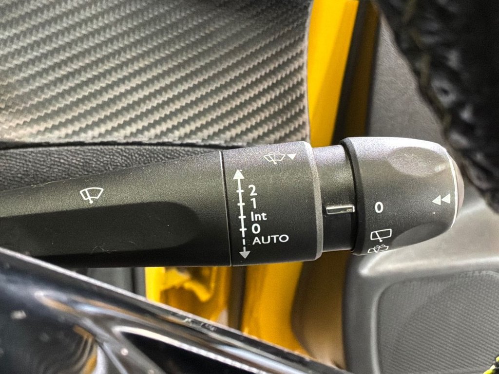 Used Peugeot 208 2021 for sale - 78096532: Photo 32