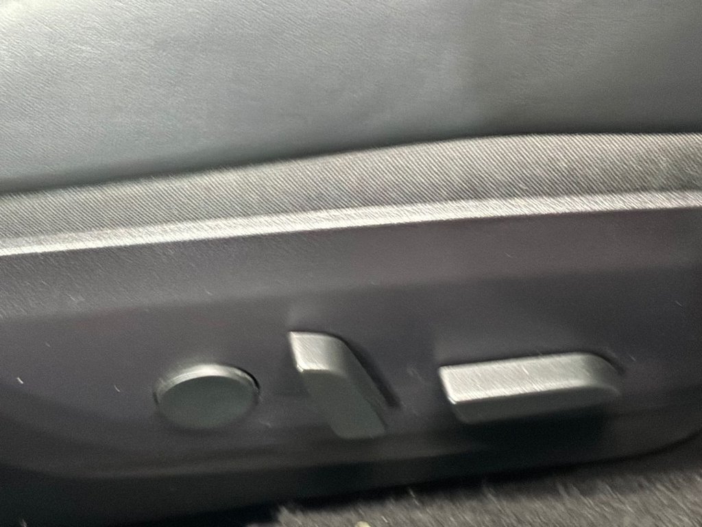 Used Tesla Model 3 2019 for sale - 78096224: Photo 32