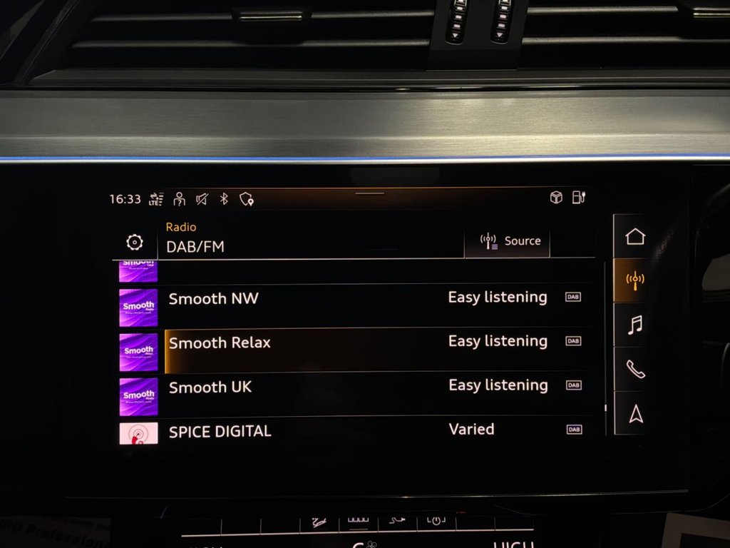 Used Audi e-tron 2023 for sale - 78096521: Photo 40