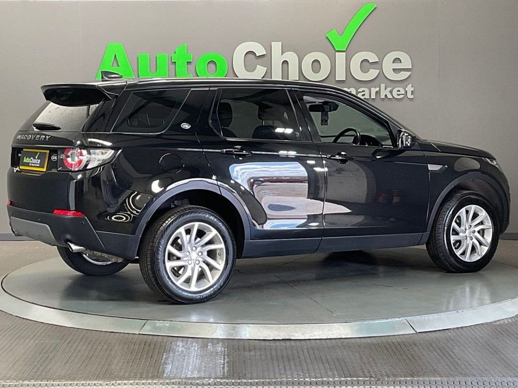 Used Land Rover Discovery Sport 2017 for sale - 78200429: Photo 17