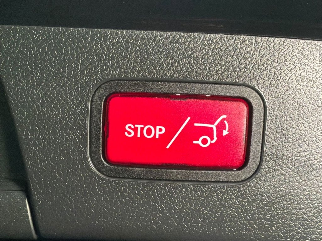 Used Mercedes-Benz GLA 2018 for sale - 78096219: Photo 41