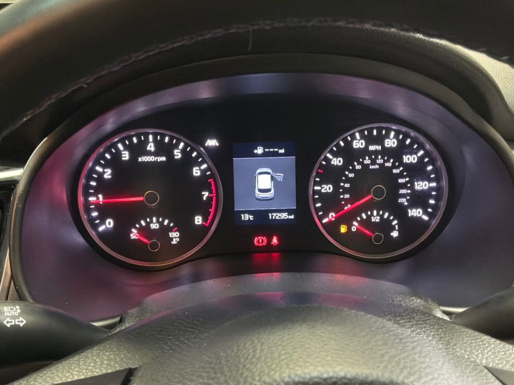 Used Kia Stonic 2019 for sale - 78199978: Photo 30