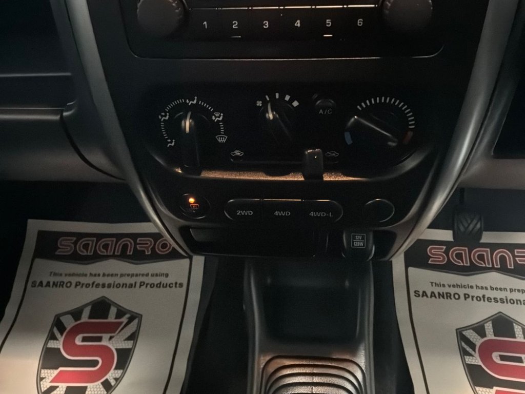 Used Suzuki Jimny 2013 for sale - 78096099: Photo 33