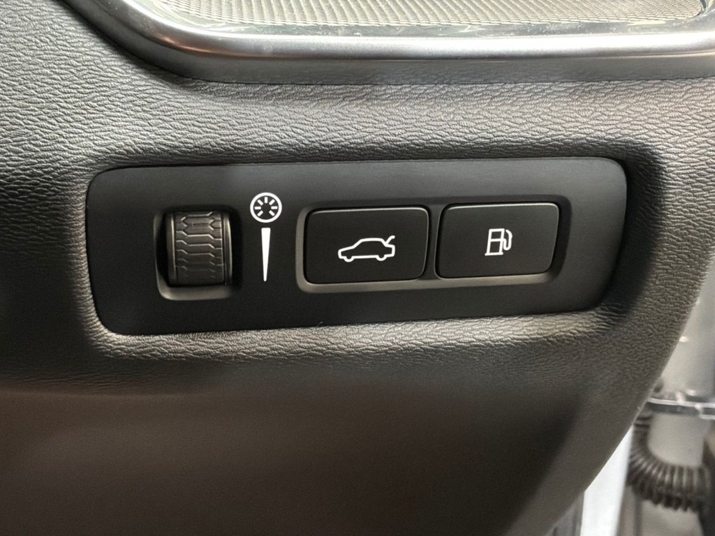 Used Volvo S60 2022 for sale - 78096057: Photo 30