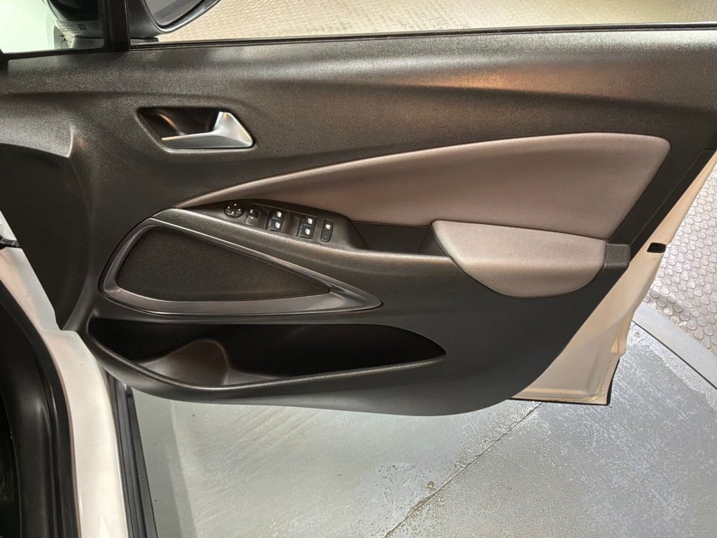 Used Vauxhall Crossland X 2019 for sale - 78095802: Photo 26