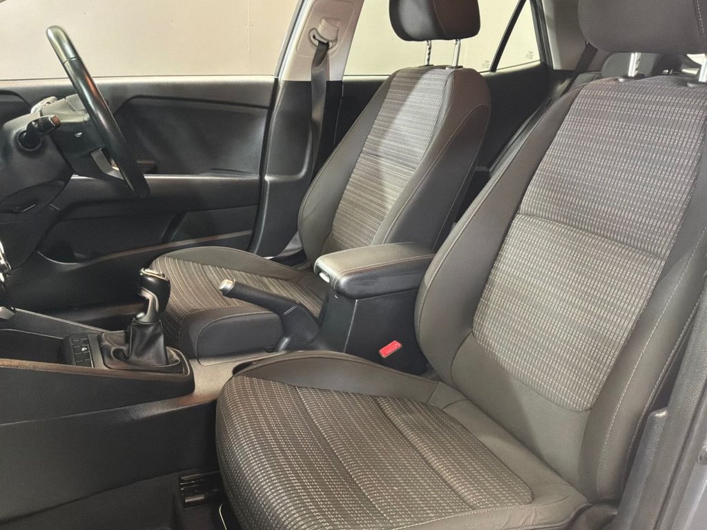 Used Kia Stonic 2021 for sale - 78095799: Photo 24