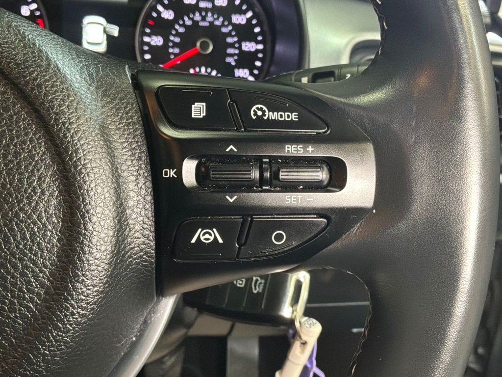 Used Kia Stonic 2021 for sale - 78095799: Photo 32