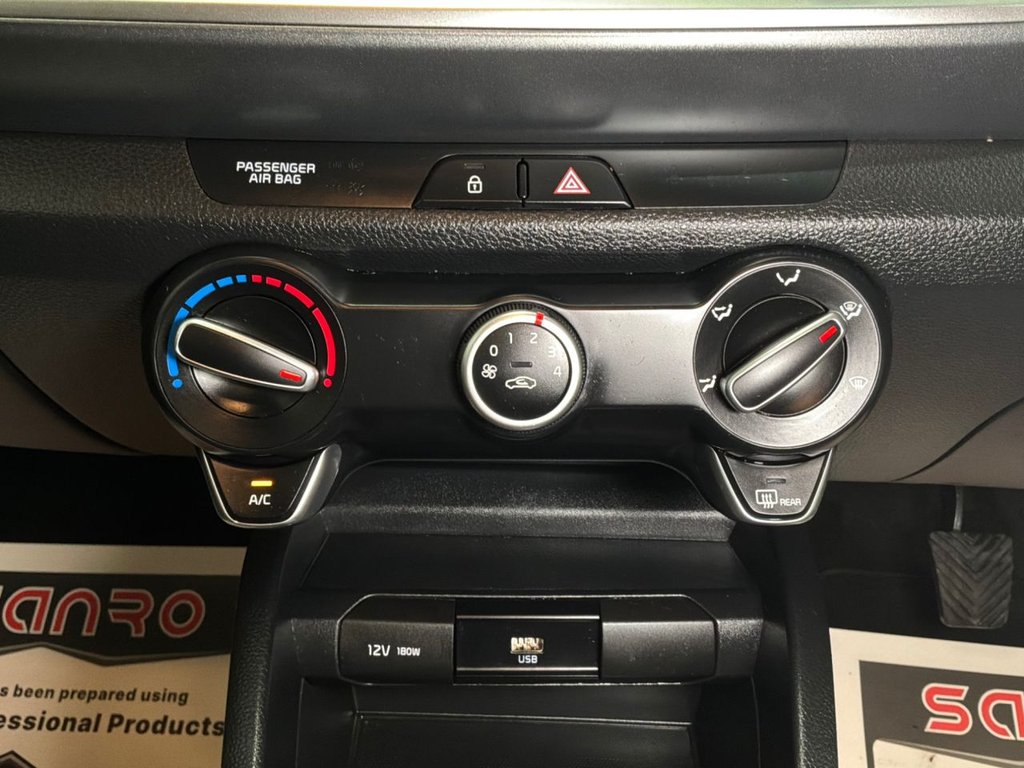 Used Kia Stonic 2021 for sale - 78095799: Photo 34