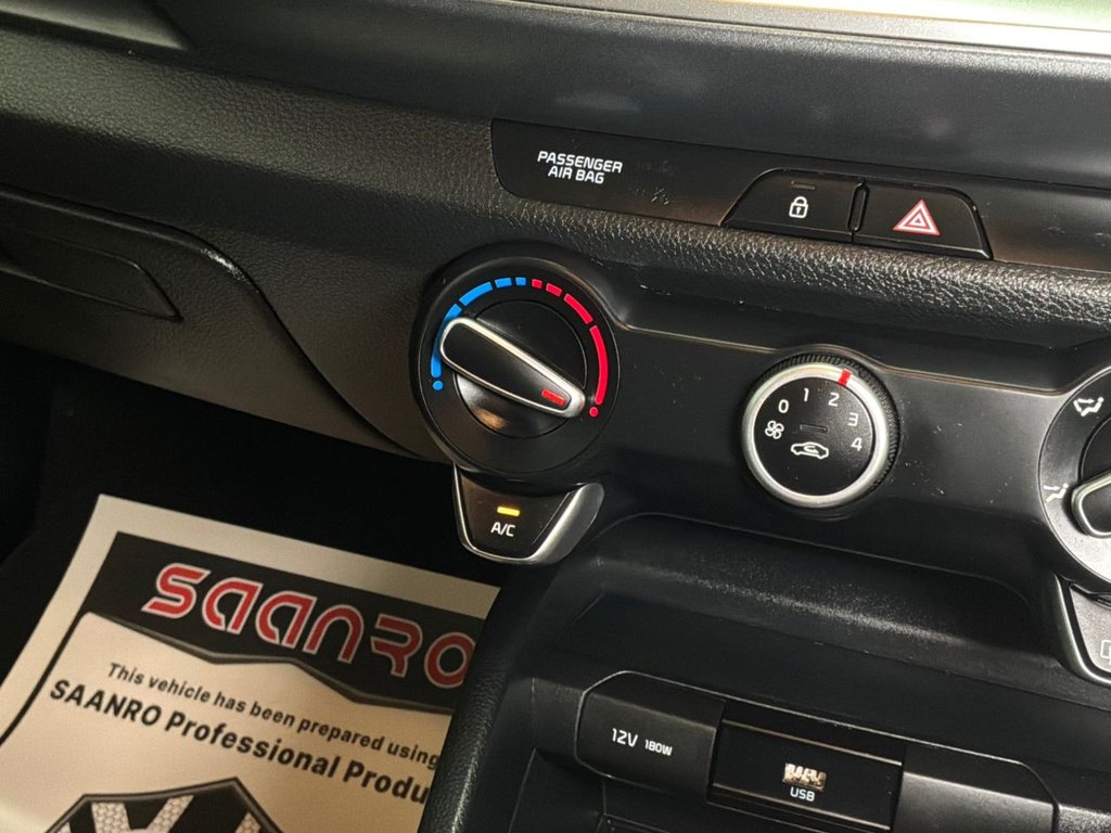 Used Kia Stonic 2021 for sale - 78095799: Photo 40