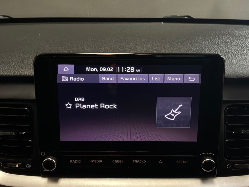 Used Kia Stonic 2021 for sale - 78095799: Photo 42