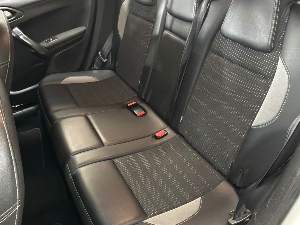 Used Peugeot 2008 2017 for sale - 78096350: Photo 28