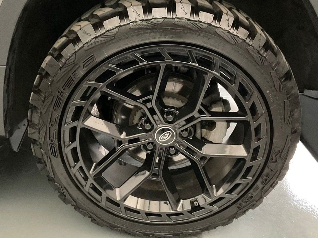 Used Land Rover Defender 2020 for sale - 78096253: Photo 32