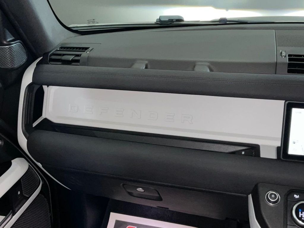 Used Land Rover Defender 2020 for sale - 78096253: Photo 38