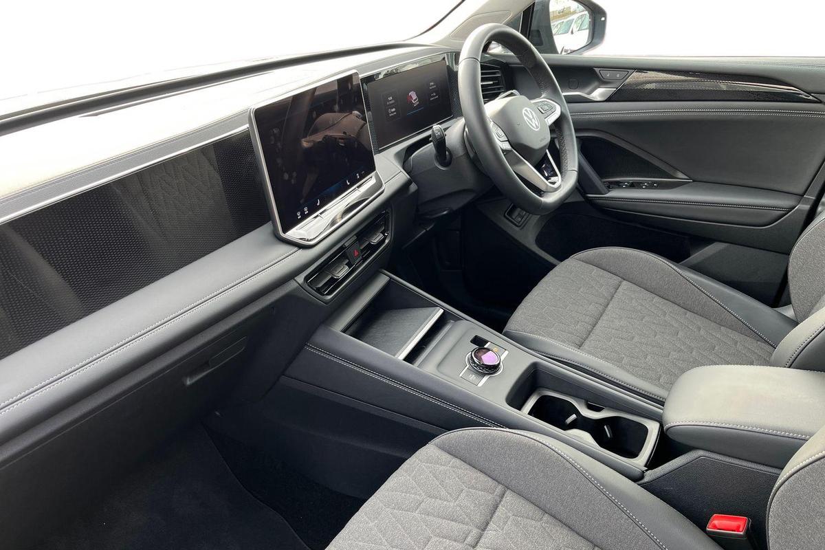 Used Volkswagen Tiguan 2024 for sale - 76677265: Photo 2