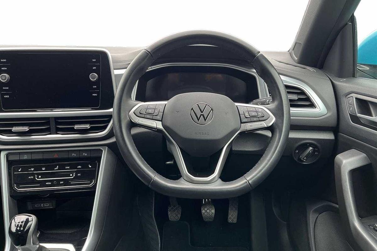 Used Volkswagen T-Roc 2023 for sale - 77542201: Photo 15