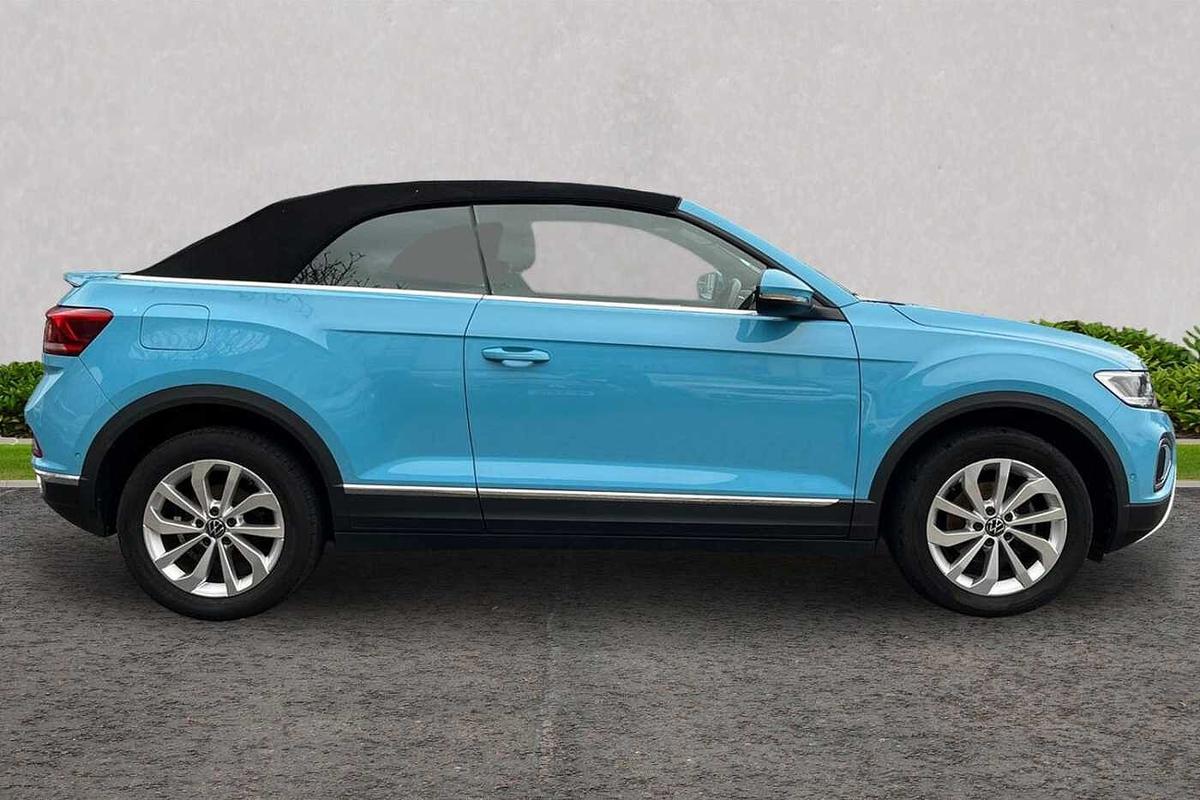 Used Volkswagen T-Roc 2023 for sale - 77542201: Photo 4