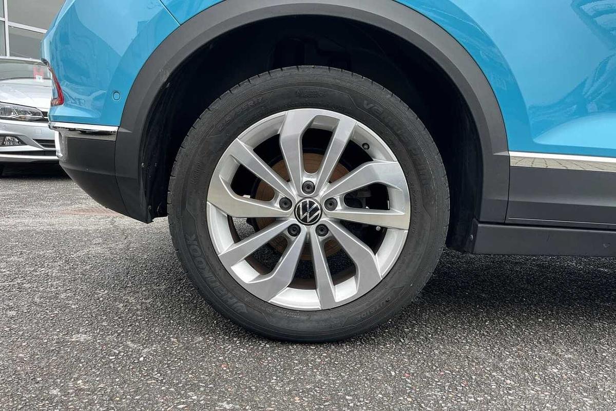 Used Volkswagen T-Roc 2023 for sale - 77542201: Photo 5