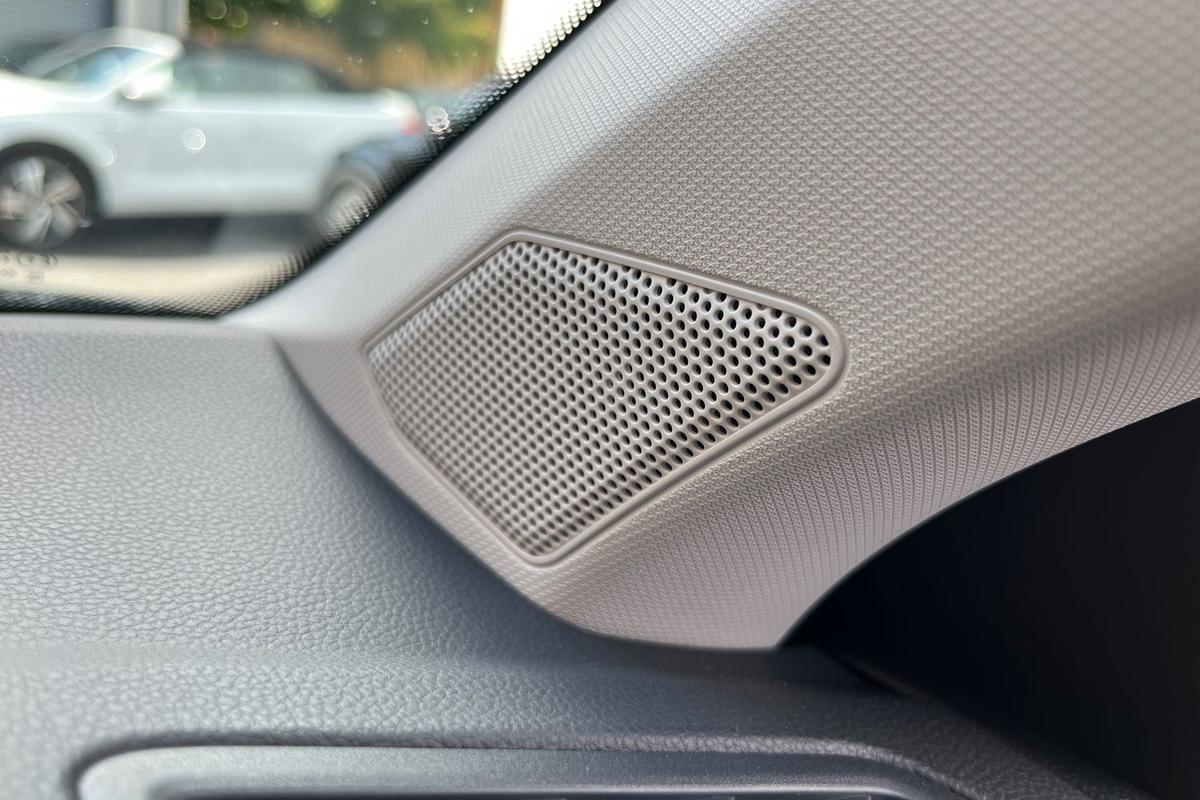 Used Volkswagen T-Roc 2024 for sale - 76677069: Photo 18