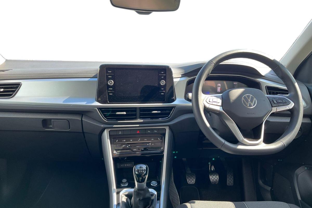 Used Volkswagen T-Roc 2024 for sale - 76677069: Photo 8