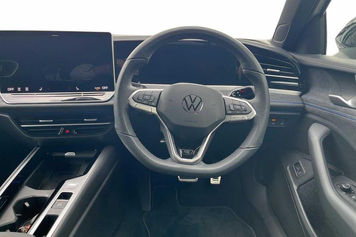 Used Volkswagen Passat 2025 for sale - 77423634: Photo 15