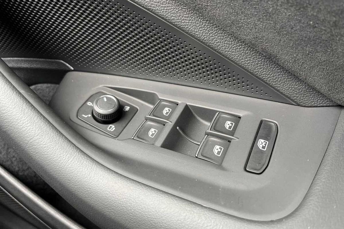 Used Volkswagen Passat 2025 for sale - 77423634: Photo 17