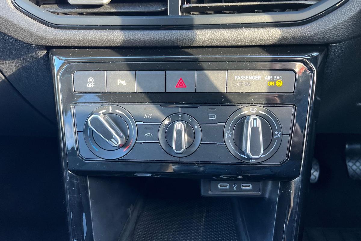 Used Volkswagen T-Cross 2024 for sale - 76677898: Photo 14