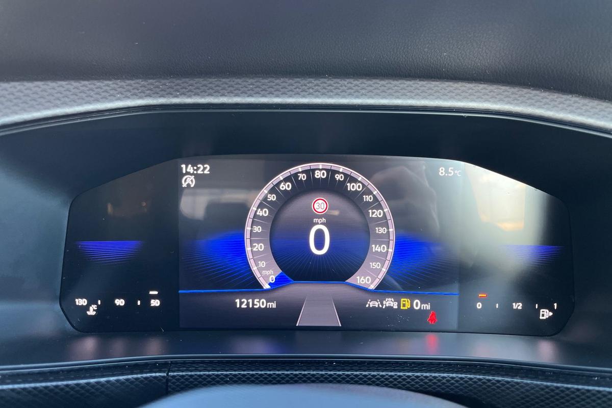 Used Volkswagen T-Cross 2024 for sale - 76677898: Photo 16