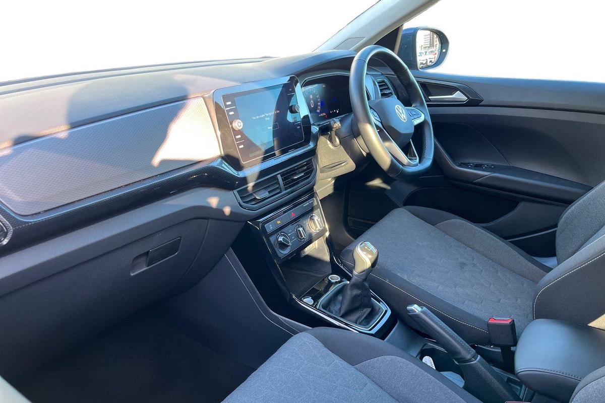 Used Volkswagen T-Cross 2024 for sale - 76677898: Photo 2